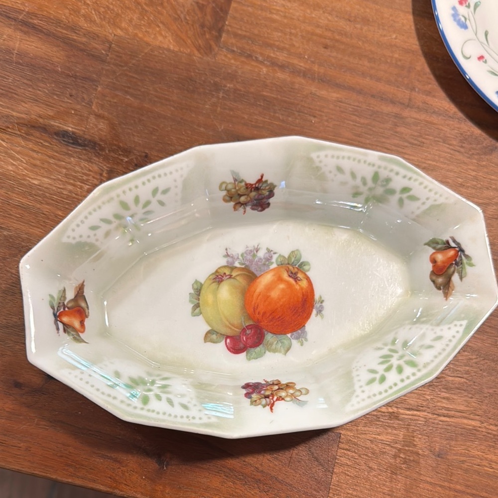 Eleanor Bavaria china dish